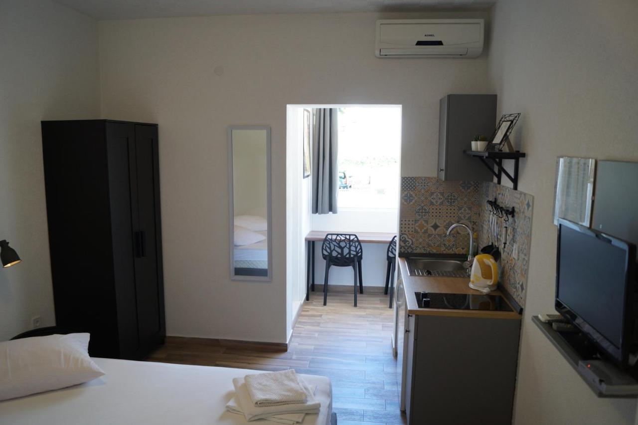 Apartments Mario With Private Parking マカルスカ エクステリア 写真